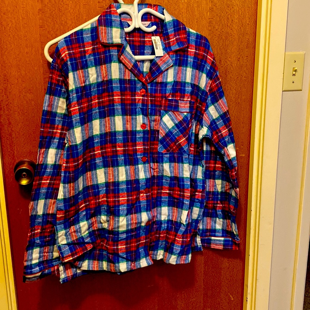 I am selling pajamas.